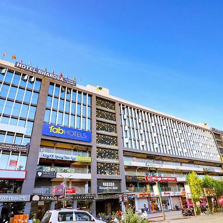 Fabhotel Bharosa Inn Amhedabad Dış mekan fotoğraf