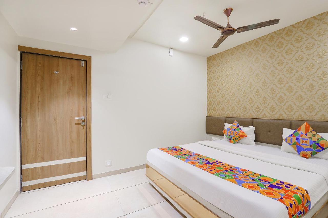 Fabhotel Bharosa Inn Amhedabad Dış mekan fotoğraf