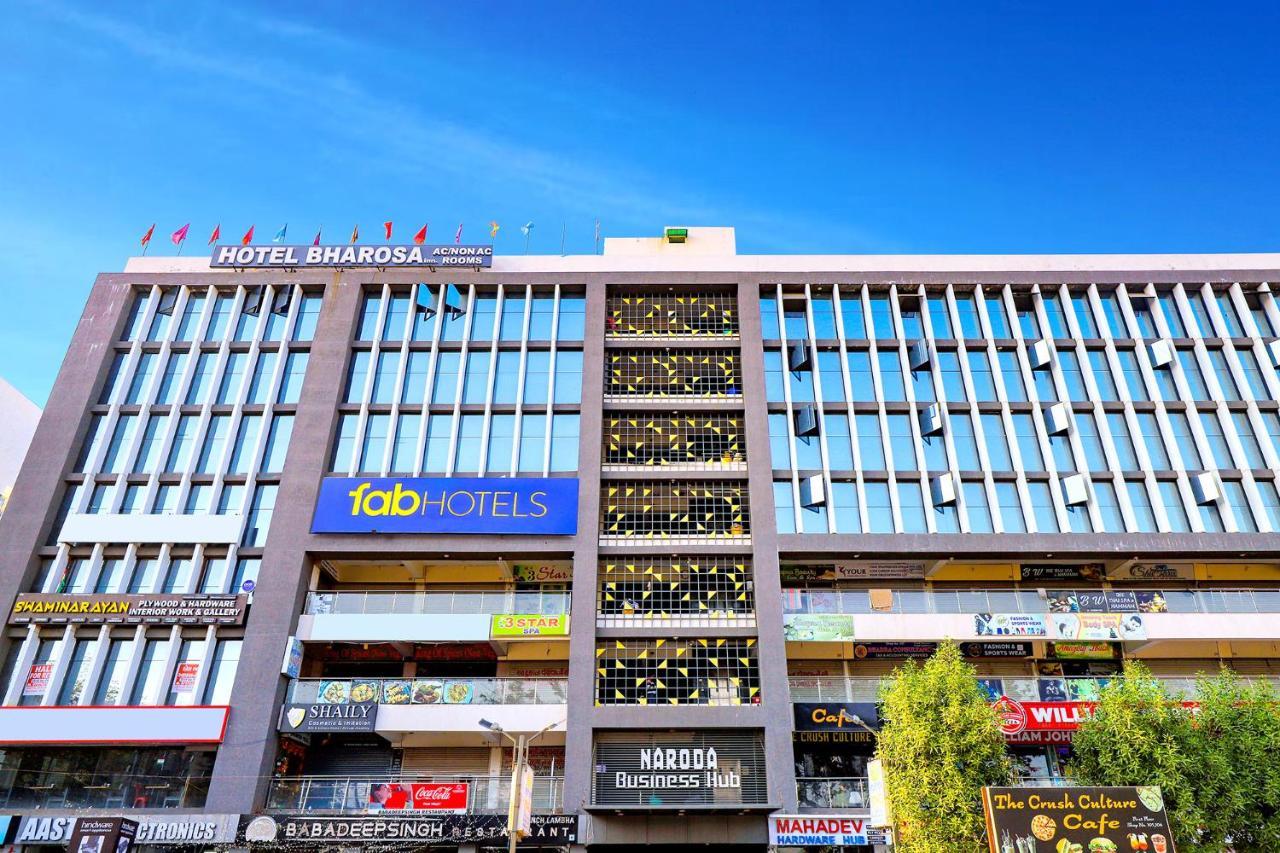 Fabhotel Bharosa Inn Amhedabad Dış mekan fotoğraf