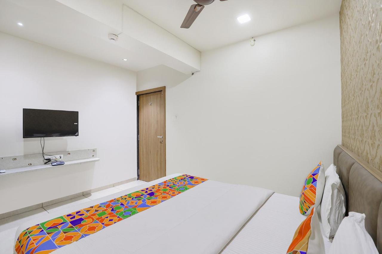 Fabhotel Bharosa Inn Amhedabad Dış mekan fotoğraf
